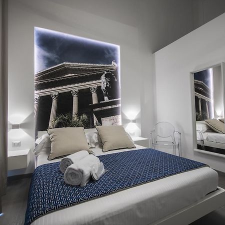 Suite Quaroni Palermo Bagian luar foto