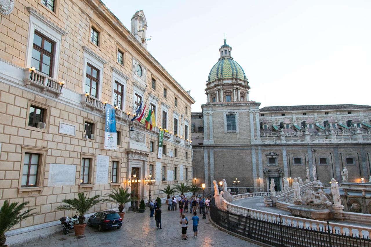 Suite Quaroni Palermo Bagian luar foto