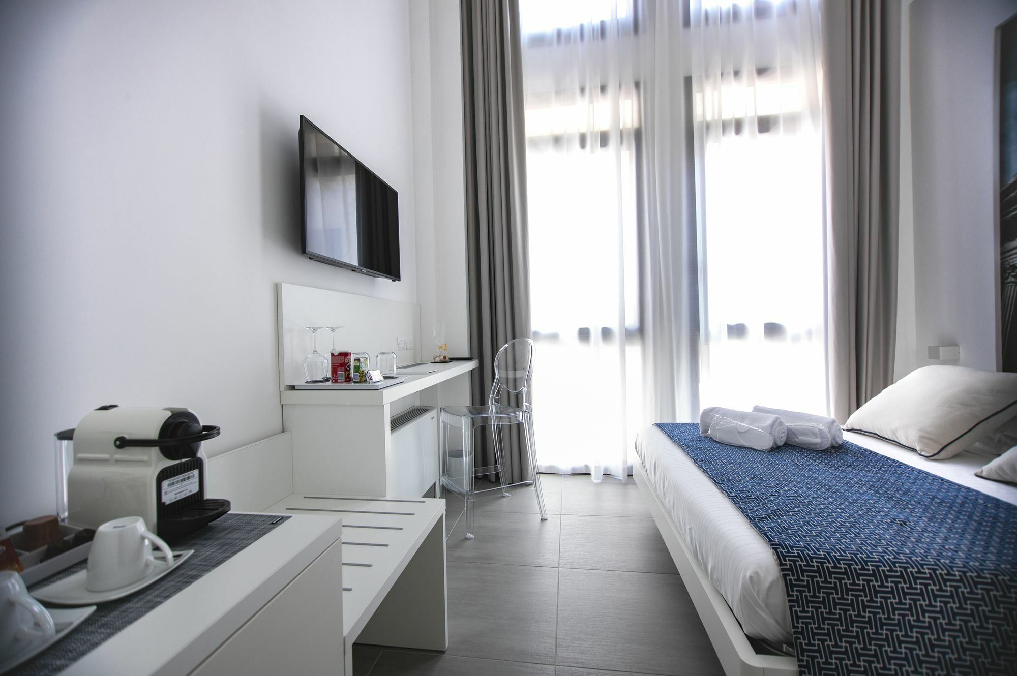 Suite Quaroni Palermo Bagian luar foto
