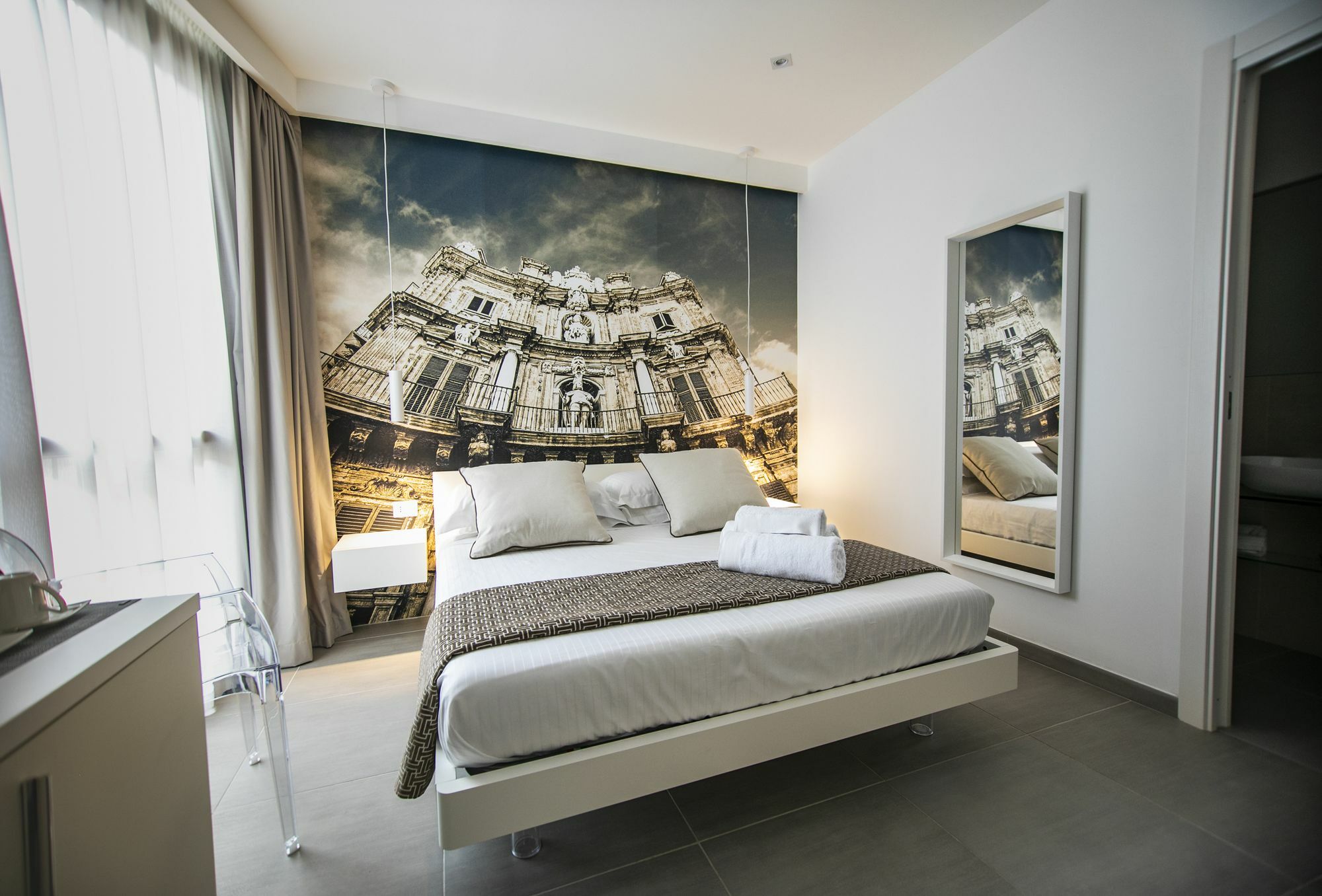 Suite Quaroni Palermo Bagian luar foto